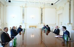 Президент Ильхам Алиев принял председателя Сената Египта (ФОТО)