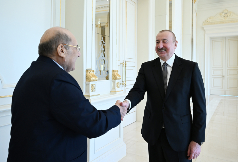 Президент Ильхам Алиев принял председателя Сената Египта (ФОТО)