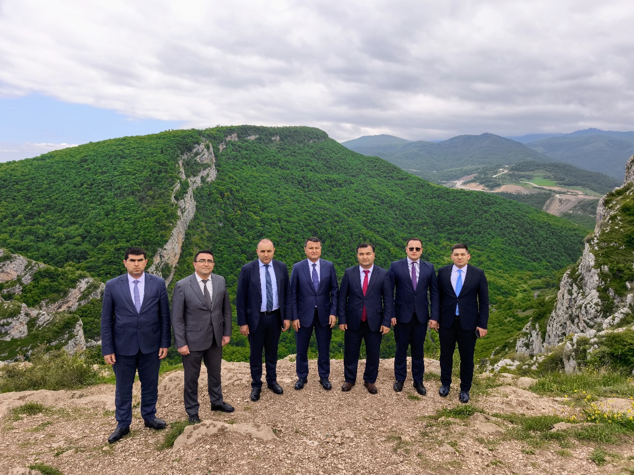 Делегация Узбекистана посетила Карабах (ФОТО)