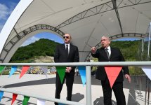 Президент Ильхам Алиев ознакомился с работами, проводимыми на участке Муганлы-Исмаиллы-Габала автомобильной дороги Баку-Габала (ФОТО/ВИДЕО)