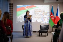 Странствующий паломник с живым воплощением душ: Германия - Чехия - Азербайджан (ФОТО)
