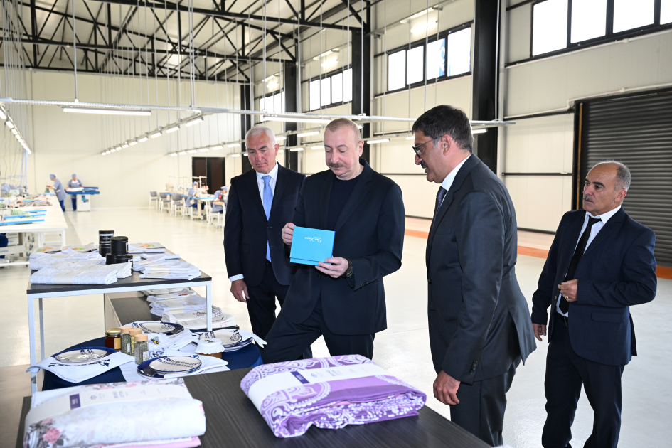 Президент Ильхам Алиев принял участие в открытии Лачинской швейной фабрики LATIFA (ФОТО/ВИДЕО)