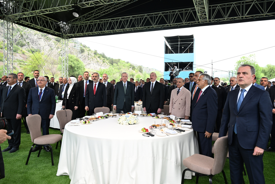 Presidents of Azerbaijan and Türkiye, Prime Minister of Pakistan attend concert dedicated to Independence Day in Lachin (PHOTO/VIDEO)