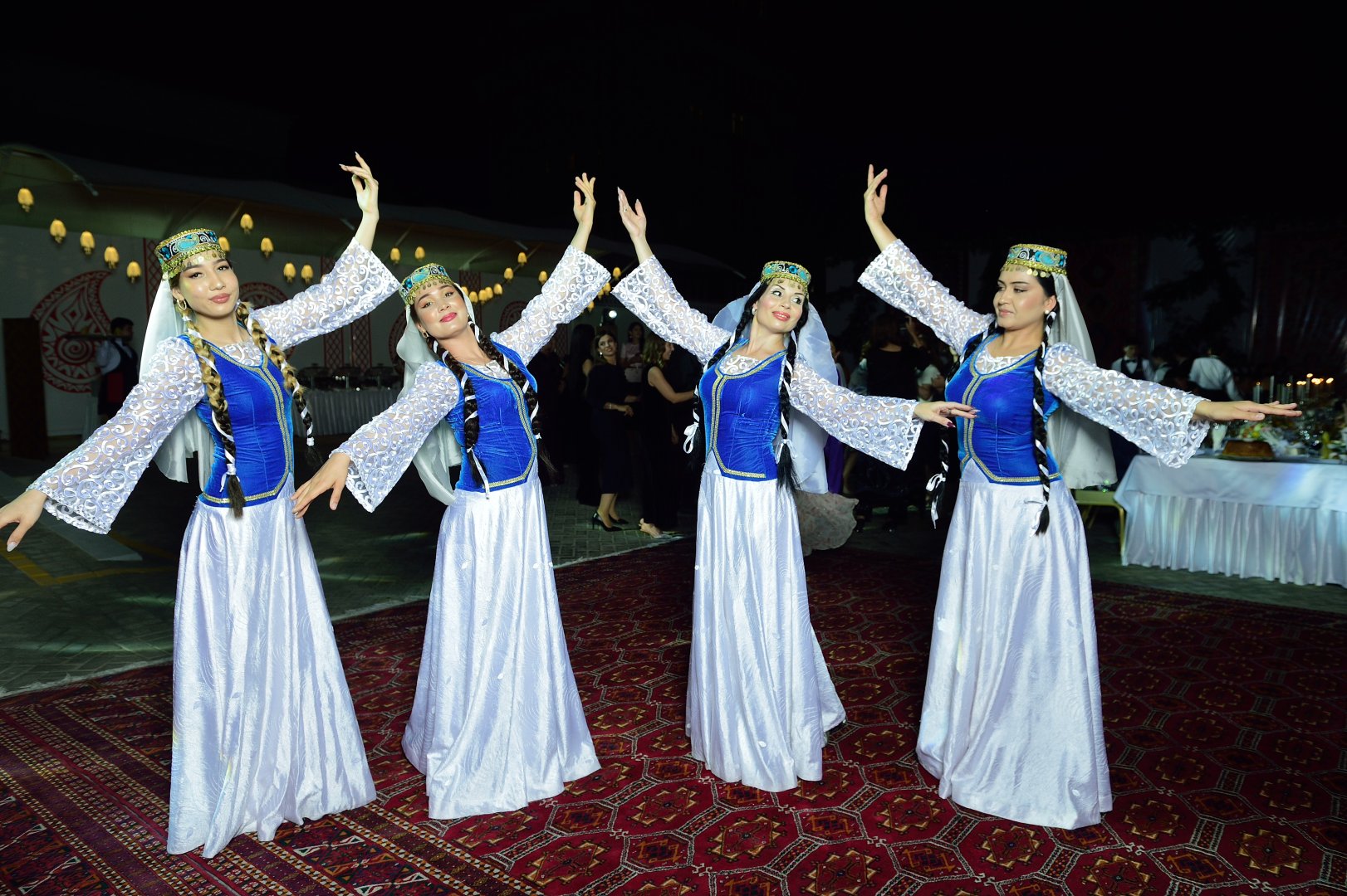 В Туркменистане отметили 28 мая - День независимости Азербайджана (ФОТО)