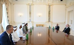 Президент Ильхам Алиев принял делегацию бизнесменов Объединенных Арабских Эмиратов (ФОТО/ВИДЕО)