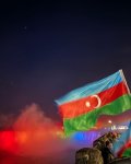 Ниагарский водопад подсвечен цветами азербайджанского флага (ФОТО)