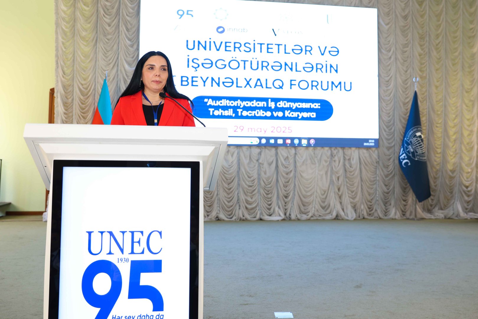 В UNEC состоялся I Международный форум университетов и работодателей (ФОТО)