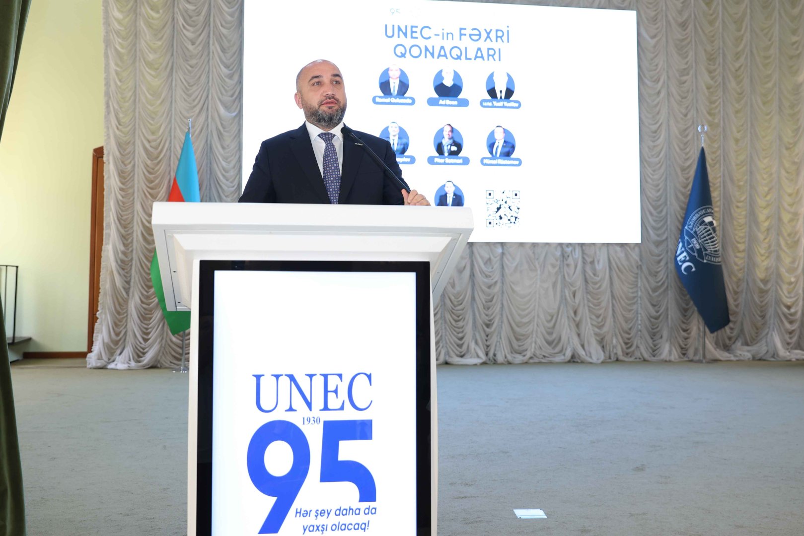 В UNEC состоялся I Международный форум университетов и работодателей (ФОТО)
