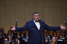 Азербайджанский театр оперы и балета представил великолепную концертную программу в честь Дня независимости (ФОТО)