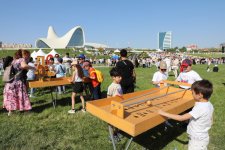 В парке Центра Гейдара Алиева прошел детский фестиваль (ФОТО)