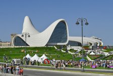 В парке Центра Гейдара Алиева прошел детский фестиваль (ФОТО)