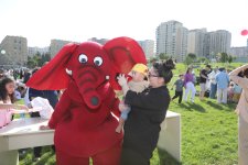 В парке Центра Гейдара Алиева прошел детский фестиваль (ФОТО)