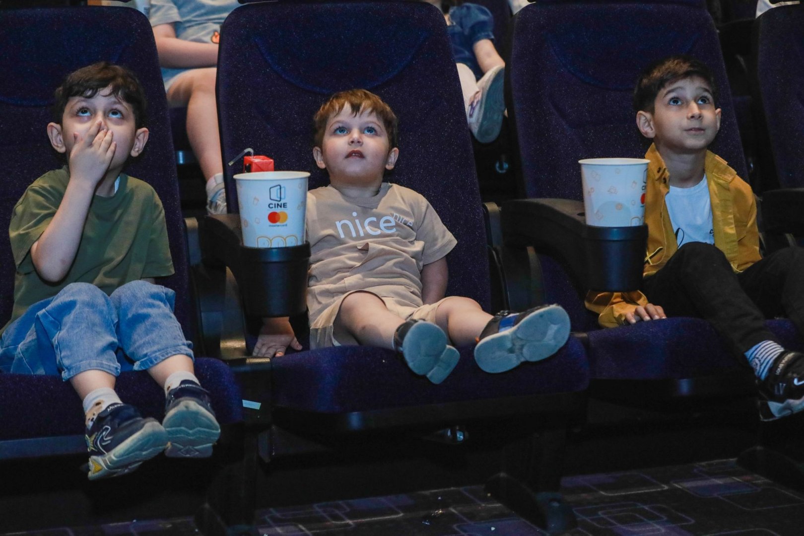 Лето начинается с улыбки! CineMastercard превратился в остров счастья для детей (ФОТО)