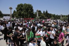 В Гяндже прошло мероприятие "В единстве – сила", посвящённое Международному дню защиты детей (ФОТО)