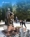 Коллектив гражданской авиации Азербайджана посетил Аллею почетного захоронения (ФОТО)