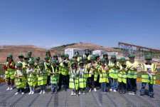 Для детей сотрудников ЗАО "AzerGold" организована экскурсия на золотой рудник (ФОТО)