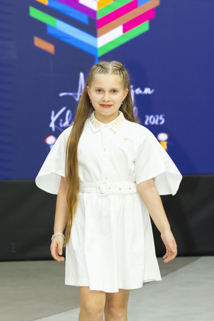 В Баку представлен социальный проект в сфере детской моды - Azerbaijan Kids Festival (ФОТО)
