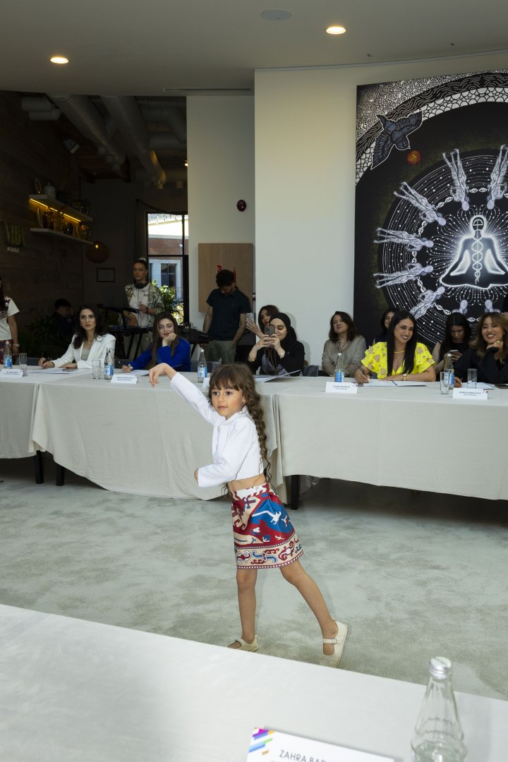 В Баку представлен социальный проект в сфере детской моды - Azerbaijan Kids Festival (ФОТО)