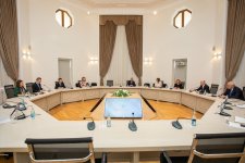 Азербайджан обсудил с АБР создание инфраструктуры для экспорта ветровой энергии (ФОТО)