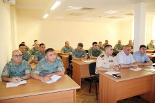 В Азербайджане проводится тренинг с участием Мобильной тренинговой группы НАТО (ФОТО)