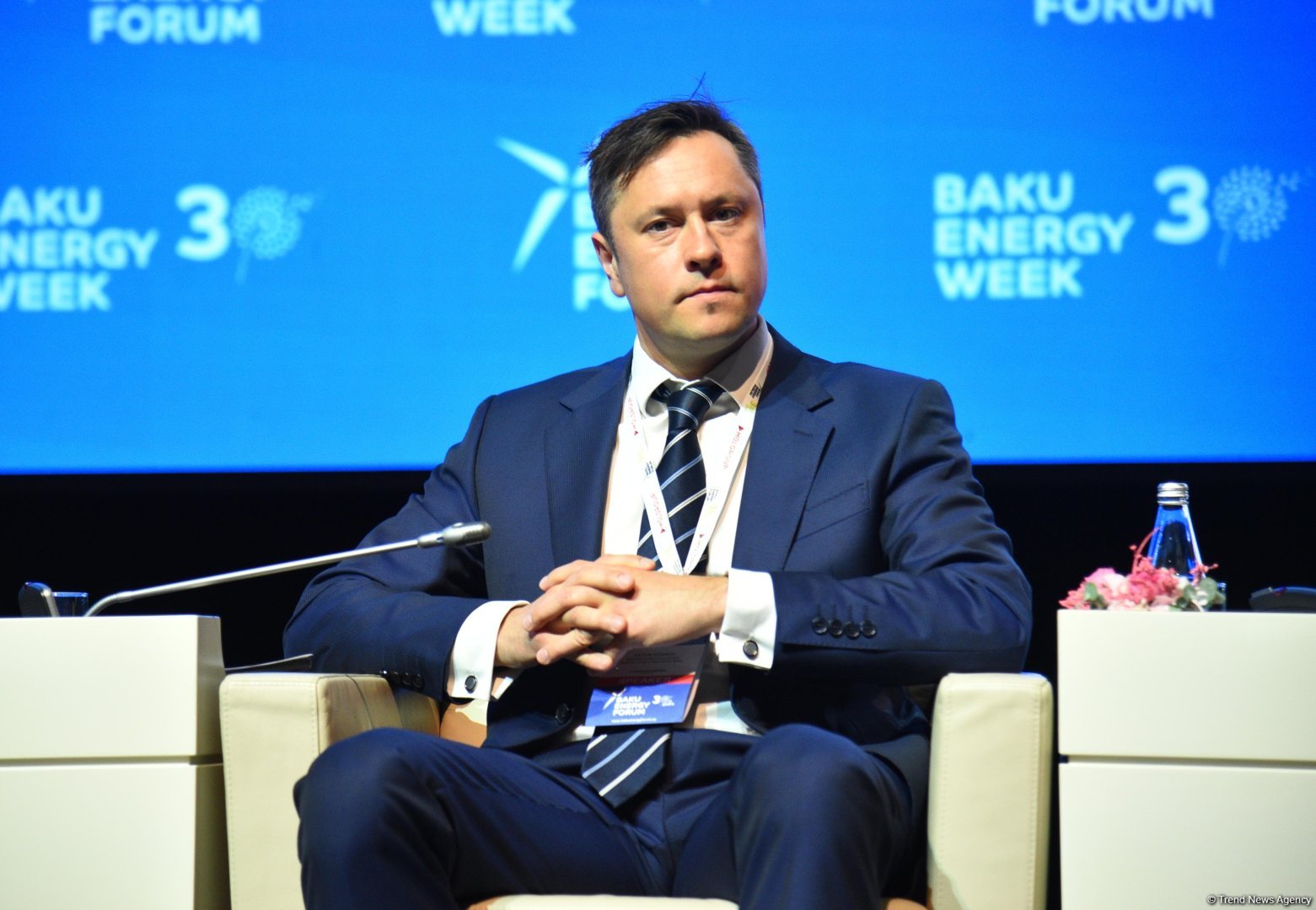Прошел второй день Бакинского энергетического форума (ФОТО)