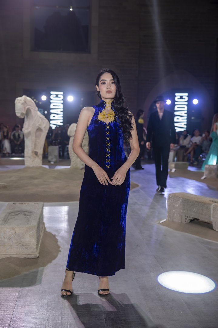 Azerbaijan Fashion Week – 2025: яркие краски модного сезона, посвященного стихии Земли (ФОТО)