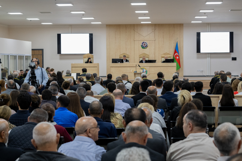 В Баку продолжился суд над лицами, обвиняемыми в совершении многочисленных преступлений против азербайджанского народа (ФОТО)