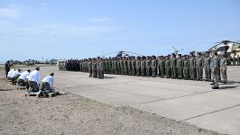 Руководство министерства обороны Азербайджана встретилось с личным составом