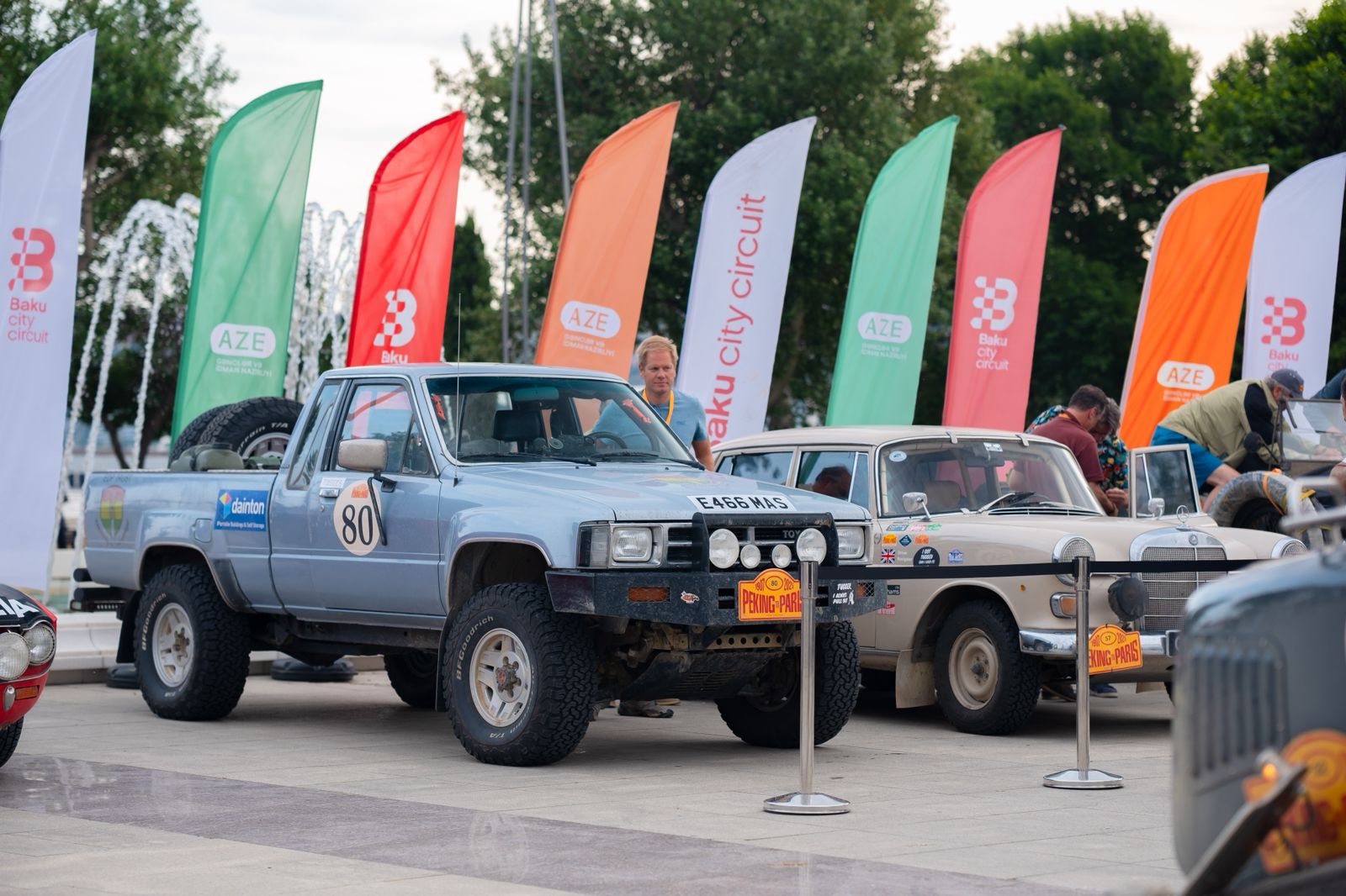 Легендарный автопробег Peking to Paris Motors Challenge вновь проходит через Азербайджан (ФОТО)