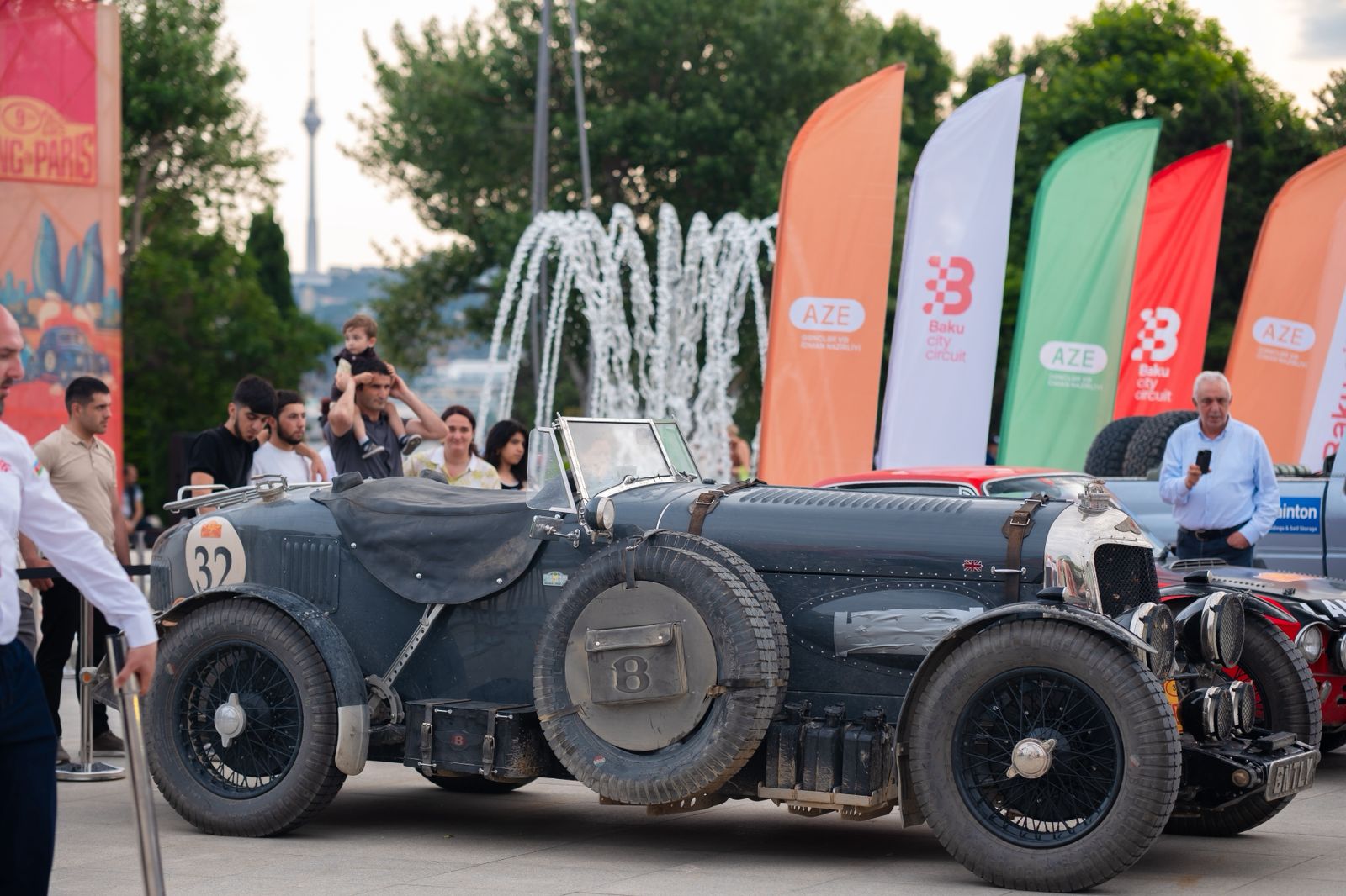 Легендарный автопробег Peking to Paris Motors Challenge вновь проходит через Азербайджан (ФОТО)