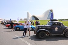Azerbaijani stage of Peking to Paris Motor Challenge starts at Heydar Aliyev Center (PHOTO)
