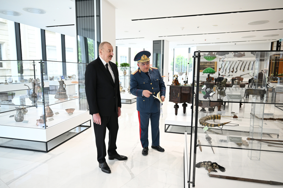 Президент Ильхам Алиев принял участие в открытии нового административного здания Государственного таможенного комитета (ФОТО/ВИДЕО)