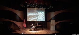 В Баку  состоялся концерт марокканского пианиста  по случаю Всемирного дня диалога цивилизаций (ФОТО)