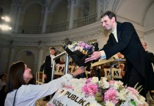 Вечер с переаншлагом в Баку! Российский оркестр выступил в знак благодарности за помощь в эвакуации из Ирана (ФОТО)