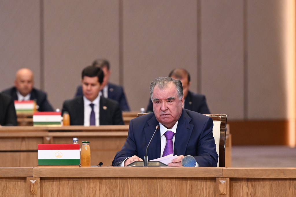 Tajikistan proposes expanding co-op between Central Asian countries in energy and industry