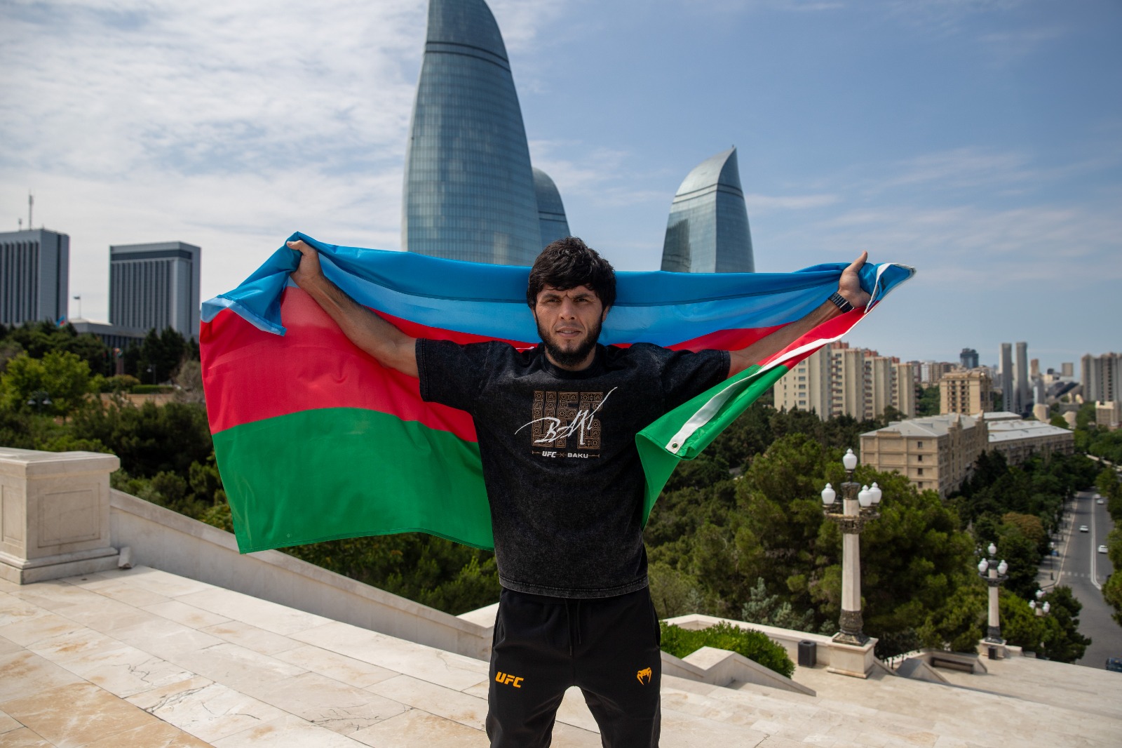 Бойцы UFC Джамал Хилл и Халил Раунтри встретились лицом к лицу в Нагорном парке Баку (ФОТО)
