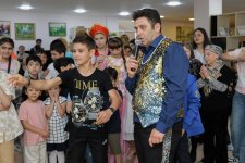 Azercell объединил два поколения, нуждающихся в заботе и внимании (ФОТО)