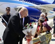 Президент Ильхам Алиев прибыл с рабочим визитом в Турцию (ФОТО)