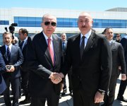 Президент Ильхам Алиев прибыл с рабочим визитом в Турцию (ФОТО)