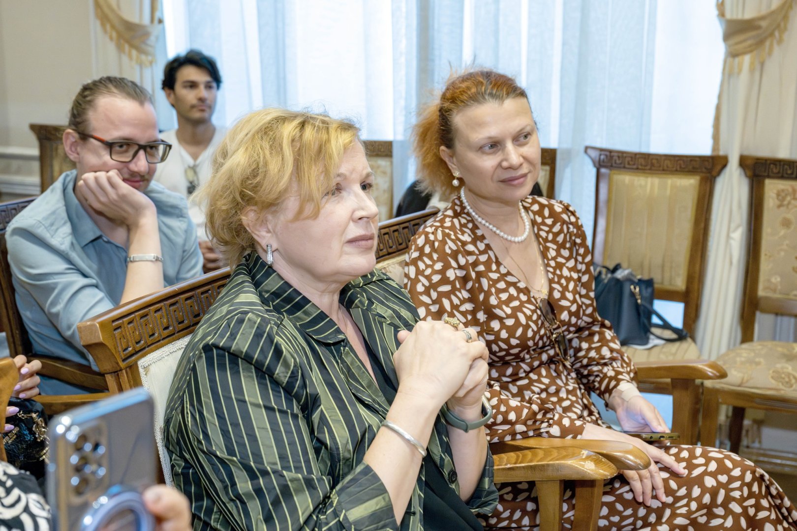 Она не искала звёзд - она их зажигала! В Баку состоялся праздник музыки и театра к 100-летию Леди Гю (ФОТО)