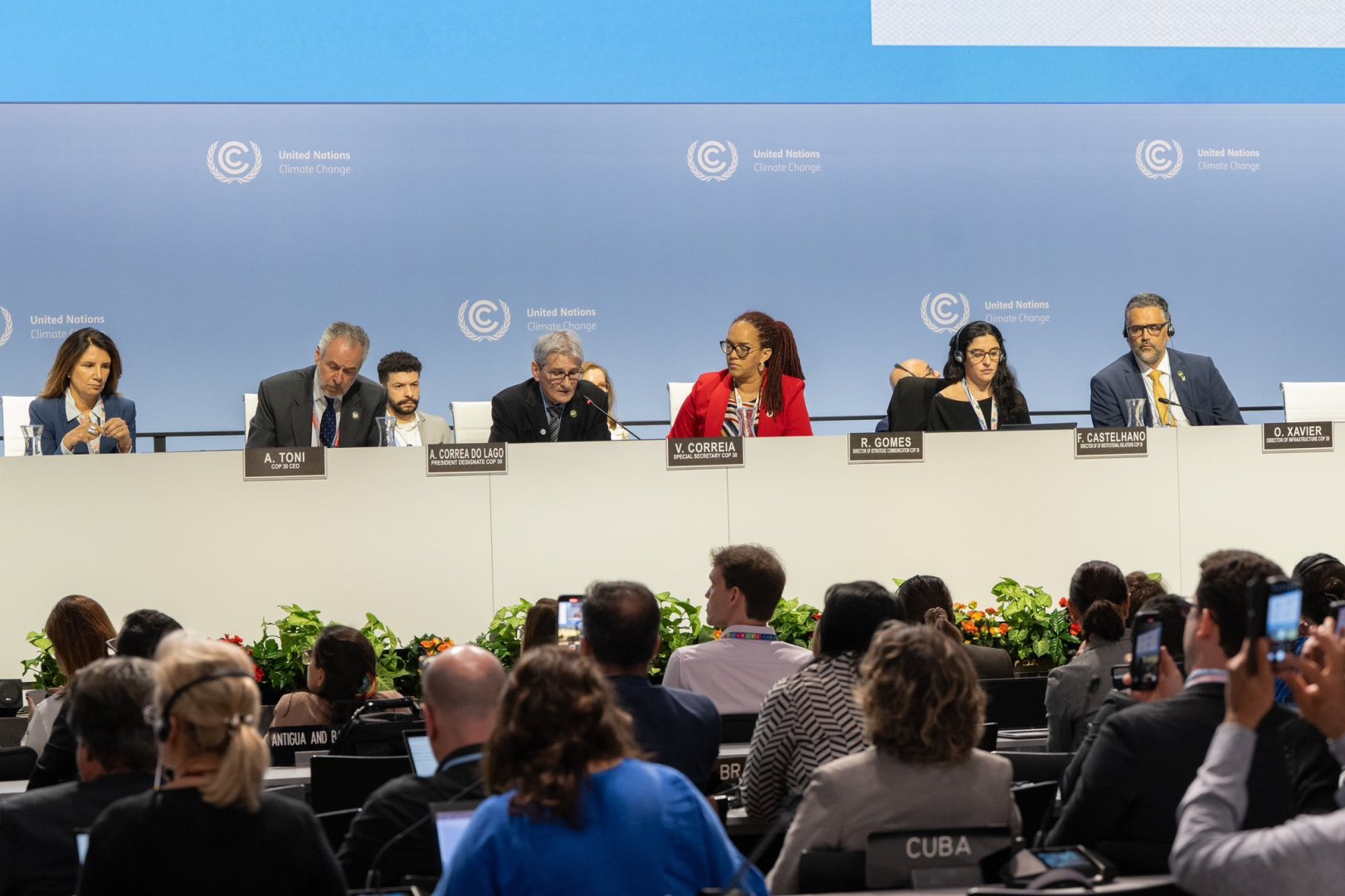 Команда COP29 Azerbaijan встретилась с бразильскими коллегами в Бонне для обсуждения подготовки к COP30 (ФОТО)