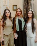 В Центре творчества Максуда Ибрагимбекова состоялось открытие выставки «Волшебный мир Зейнаб» (ФОТО)