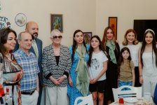 В Центре творчества Максуда Ибрагимбекова состоялось открытие выставки «Волшебный мир Зейнаб» (ФОТО)