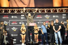 В Баку состоялась торжественная церемония взвешивания бойцов UFC Fight Night c участием тысячи болельщиков (ФОТО)