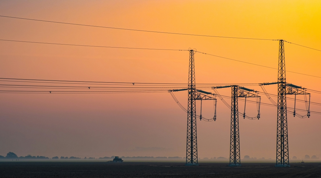Estonia prepares to operate electricity grid independently