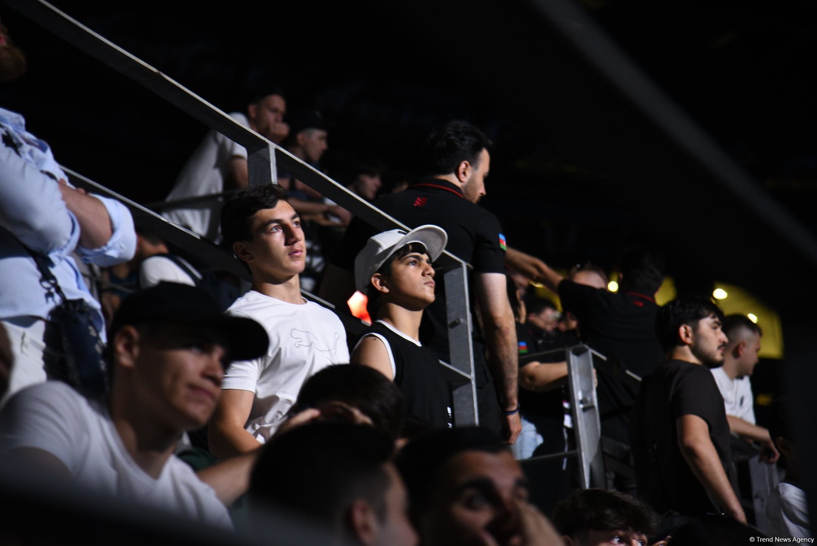 В Баку состоялась торжественная церемония взвешивания бойцов UFC Fight Night c участием тысячи болельщиков (ФОТО)