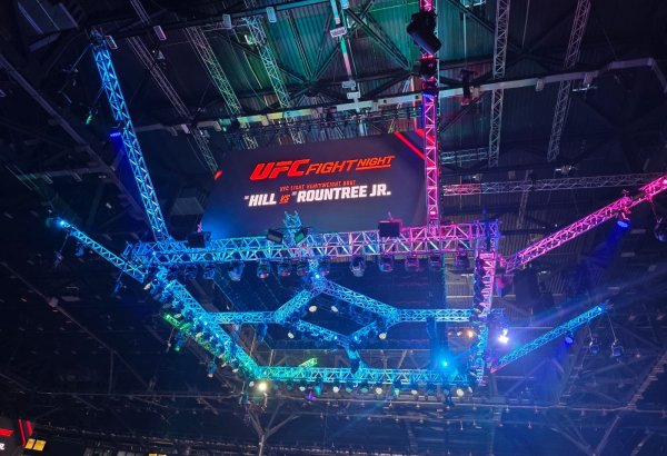 В Баку состоялось одно из самых зрелищных спортивных событий года UFC Fight Night (ФОТО)