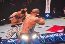 UFC Fight Night: Опредился победитель основного карда в полулегком весе между бойцами Таджикистана и Австрии (ФОТО)