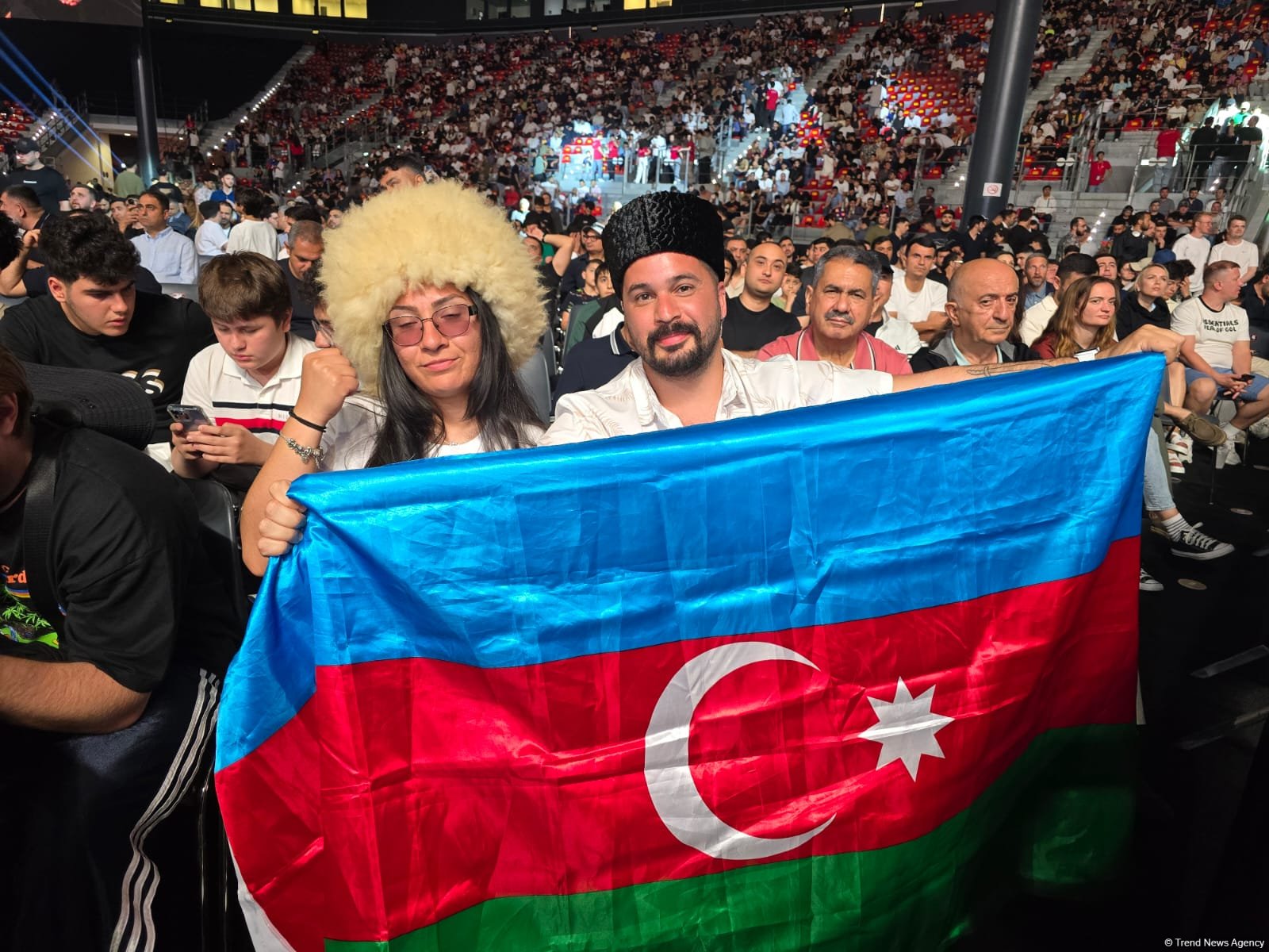 В Баку стартовало одно из самых зрелищных спортивных событий года UFC Fight Night (ПРЯМАЯ ТРАНСЛЯЦИЯ/ФОТО)