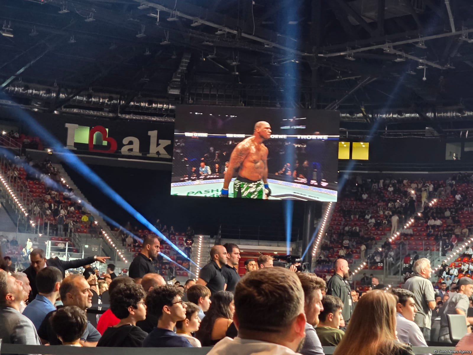 UFC Fight Night: Определился победитель предварительного карда в тяжёлом весе между 
Хамди Абдель Вахабом и Мухаммедом Усманом (ФОТО)
